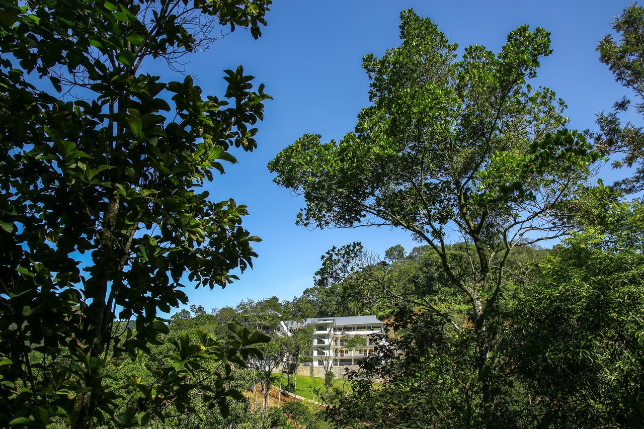 Hostess Thekkady Hotel ภายนอก รูปภาพ