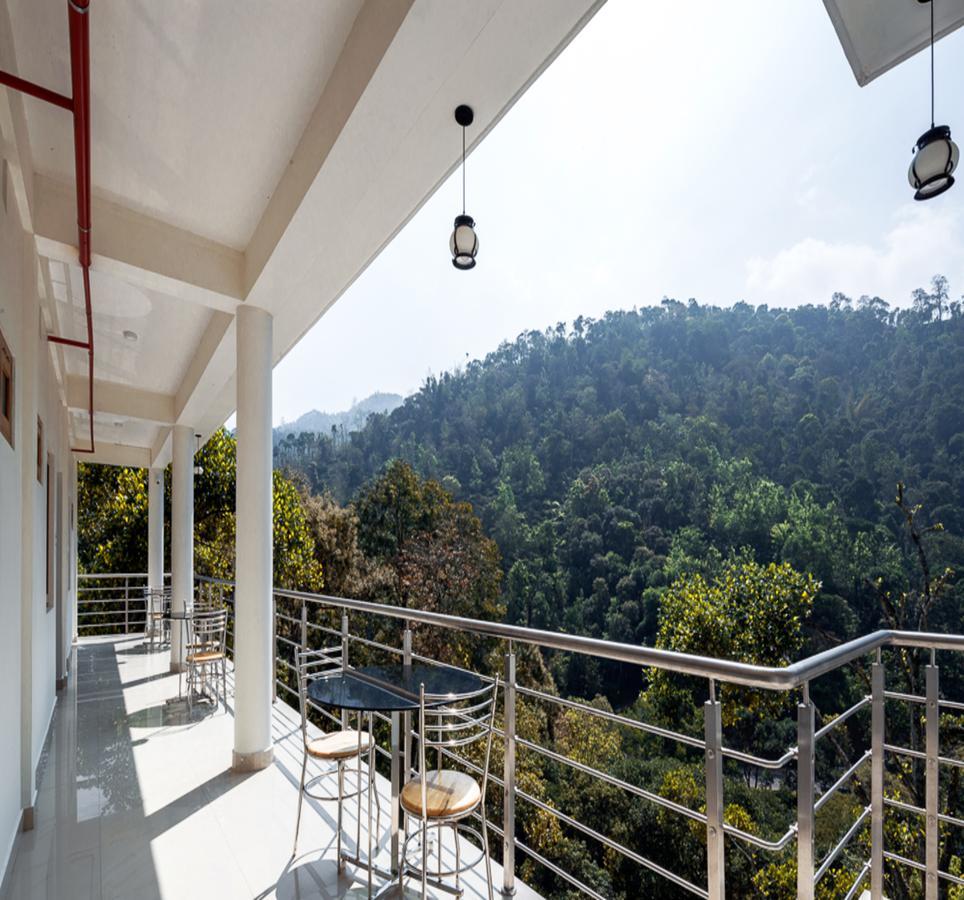 Hostess Thekkady Hotel ภายนอก รูปภาพ